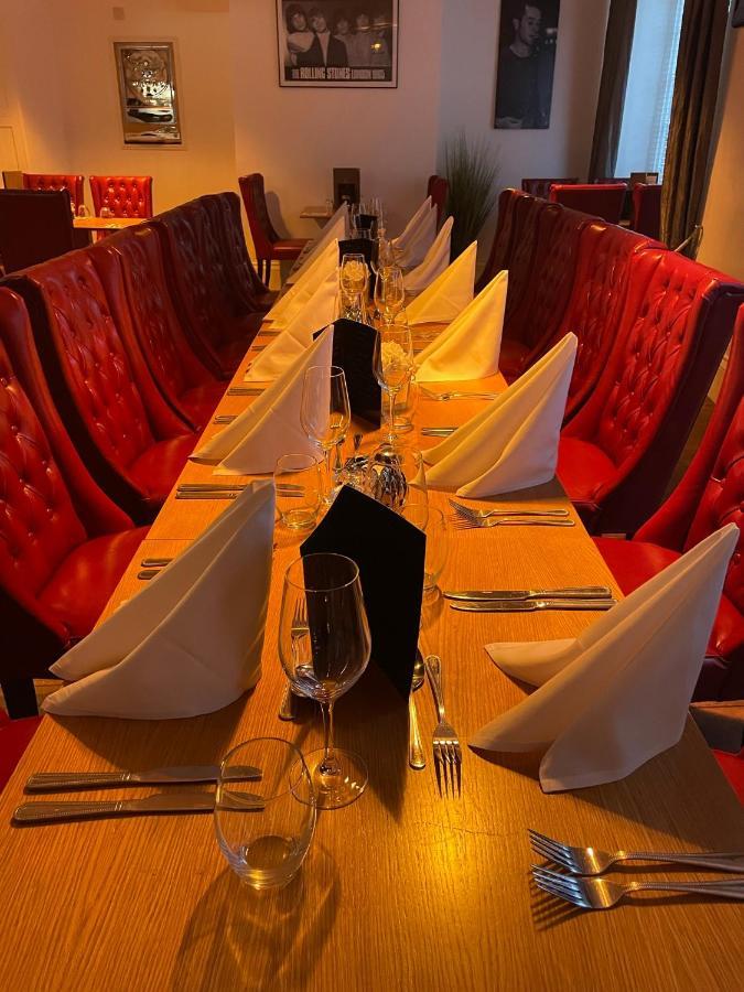 The Kings Head Hotel Louth  Bagian luar foto