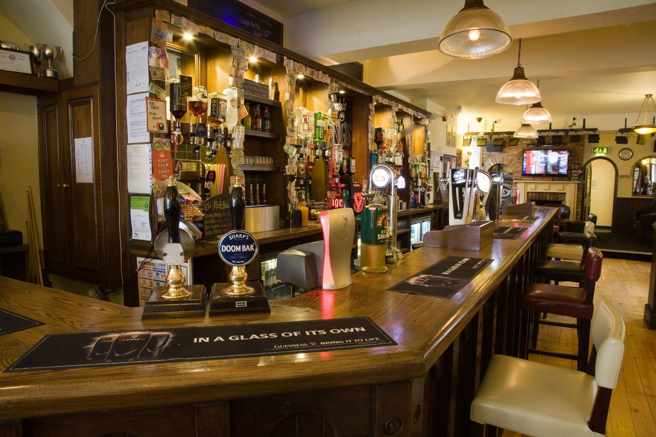 The Kings Head Hotel Louth  Bagian luar foto